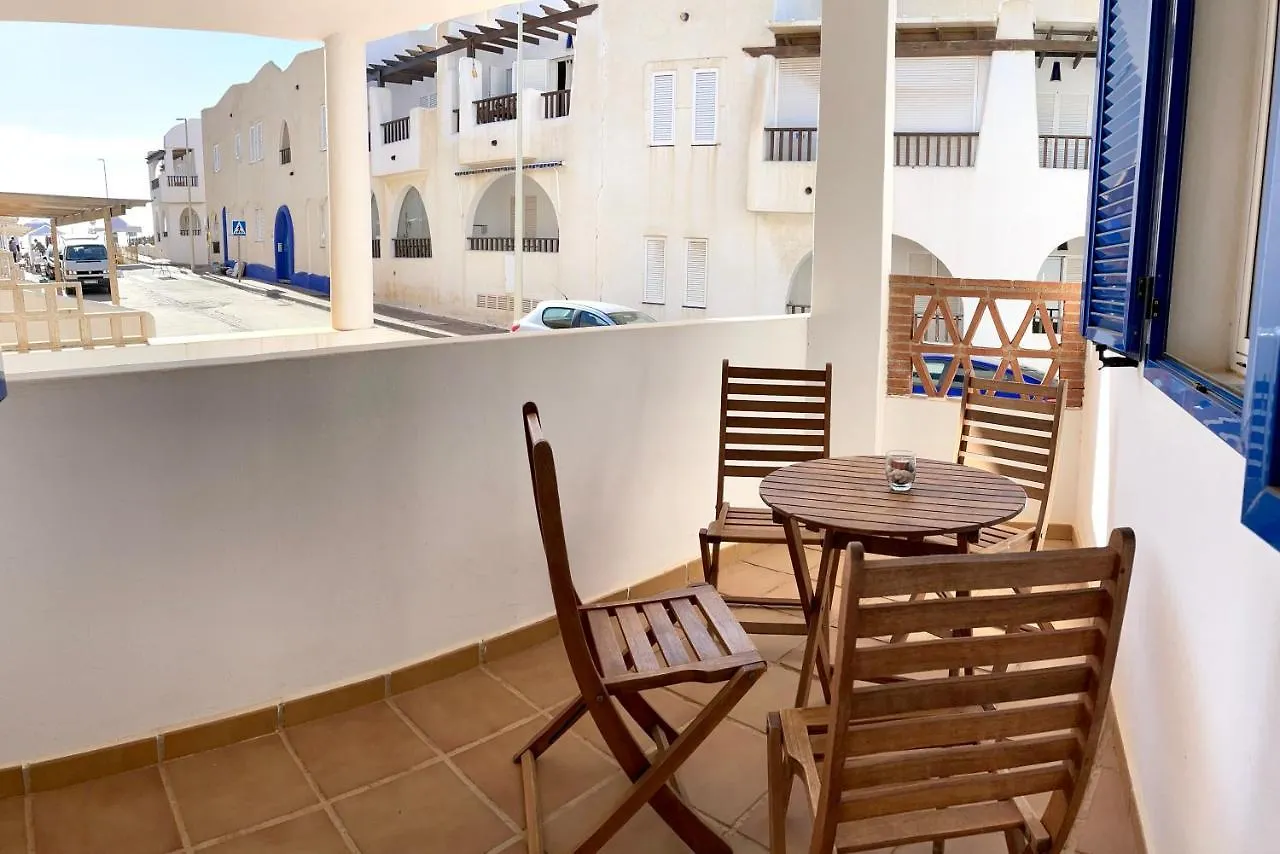 Apartamento De 3 Dormitorios A 60 M De La Playa En La Isleta, Cabo De Gata La Isleta del Moro Spagna