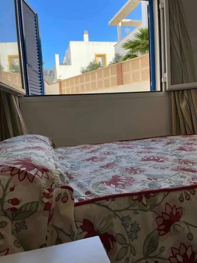 Apartamento De 3 Dormitorios A 60 M De La Playa En La Isleta, Cabo De Gata La Isleta del Moro Apartment
